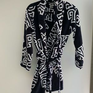 | VICTORIA SECRET ROBE